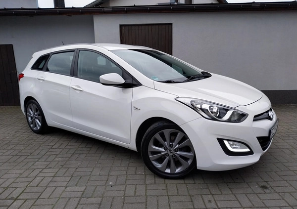 Hyundai I30 cena 34990 przebieg: 156000, rok produkcji 2014 z Brańsk małe 667